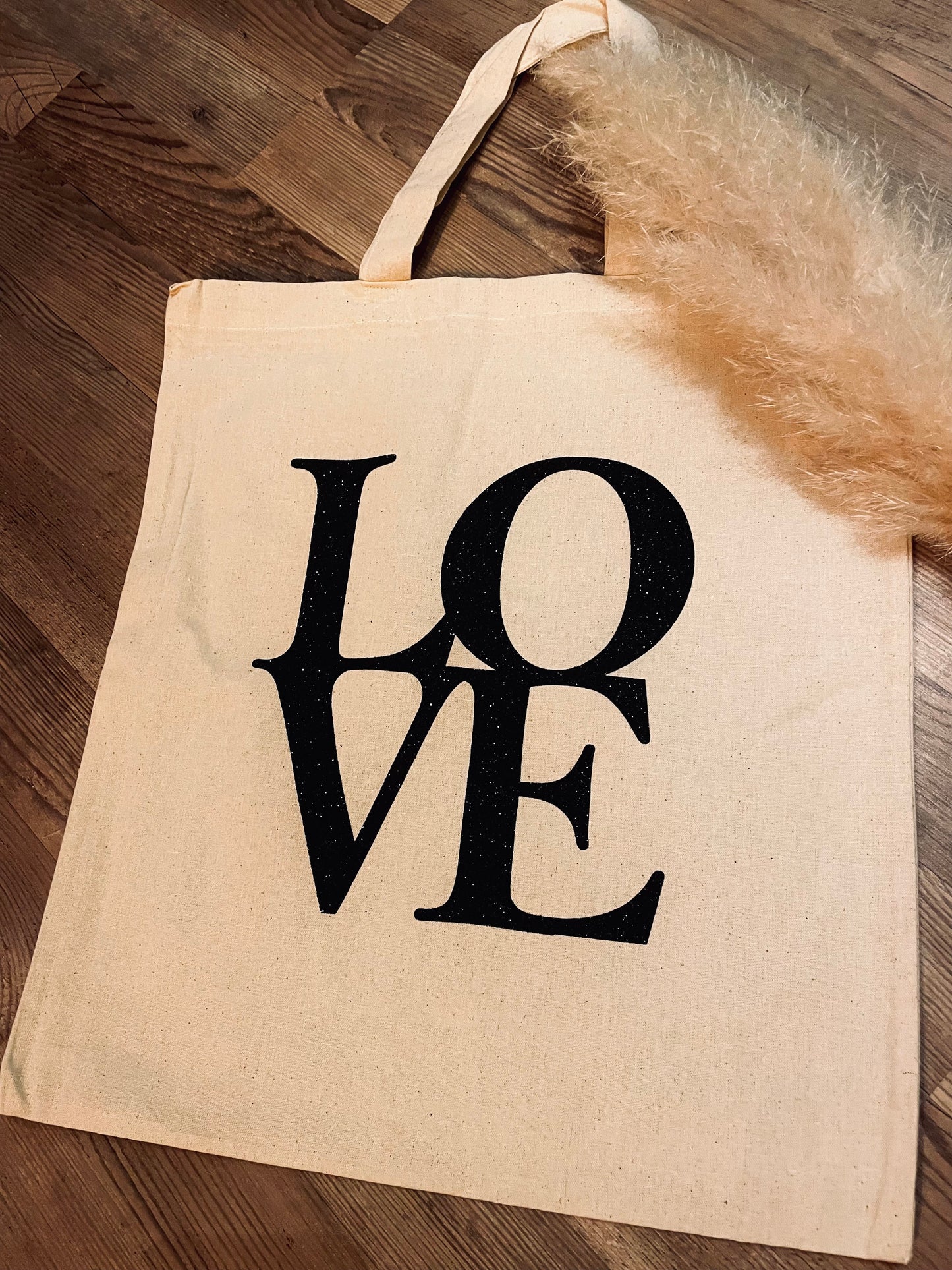 „Love“ Jutebeutel beige